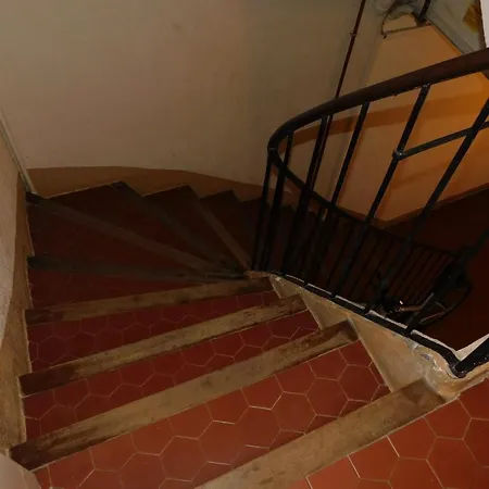 Apartment Charming Air-conditioned T1 Bis 'les Bains' In The Heart Of Old *